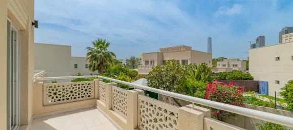 4 dormitorios villa en alquiler en Meadows, Dubai, UAE № 106204 17