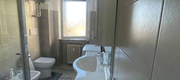 Квартира с 3 комнатами в Карнаго, Италия № 334177 16