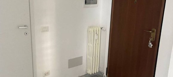 Квартира с 3 комнатами в Карнаго, Италия № 334177 12