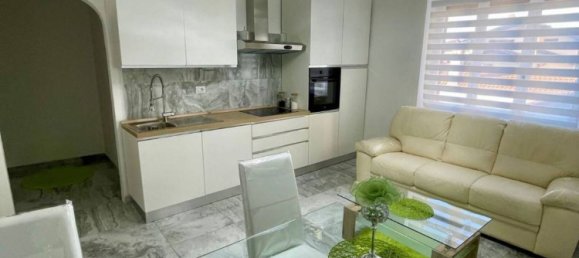 Квартира с 3 комнатами в Карнаго, Италия № 334177 2