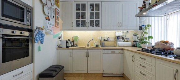 4 rooms House in Colares, Portugal No. 49615 9