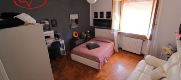 5 rooms Apartment in San Giovanni Valdarno, Italy No. 272366 22