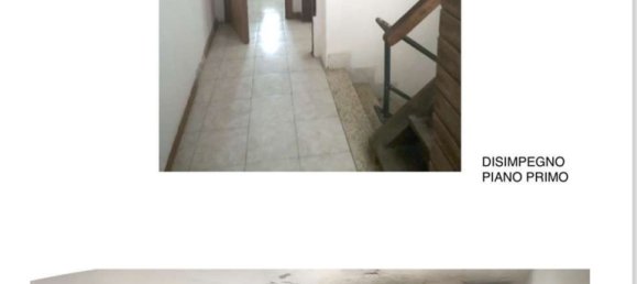 4 rooms Apartment in Ferrara, Italy No. 19542 7