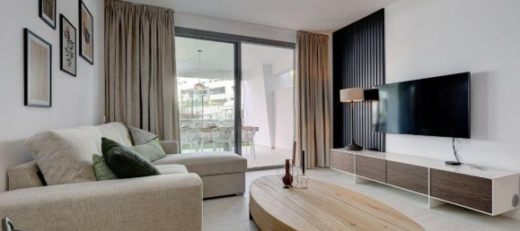 2 chambres Appartement à Estepona, Spain No. 120509 2