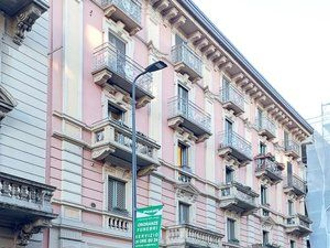 3 rooms Duplex in Milan, Italy No. 249314