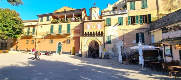 3 rooms Apartment in Finale Ligure, Italy No. 133849 16