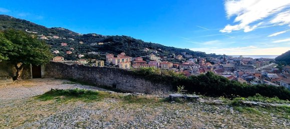 3 rooms Apartment in Finale Ligure, Italy No. 133849 11