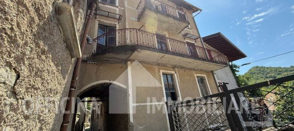 5-Zimmer Haus in Perledo, Italy, Nr. 300950 16