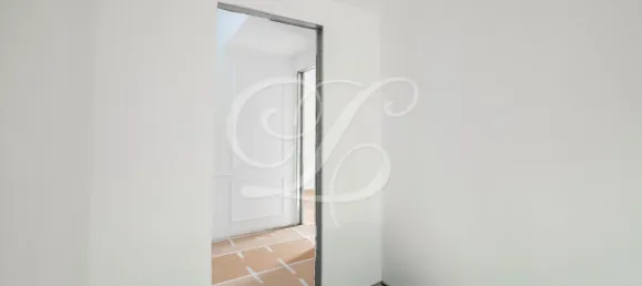 3 bedrooms House in Cascais, Portugal No. 106009 15