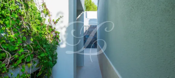 3 bedrooms House in Cascais, Portugal No. 106009 20