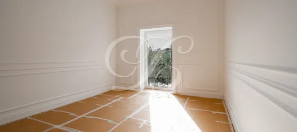 3 bedrooms House in Cascais, Portugal No. 106009 17