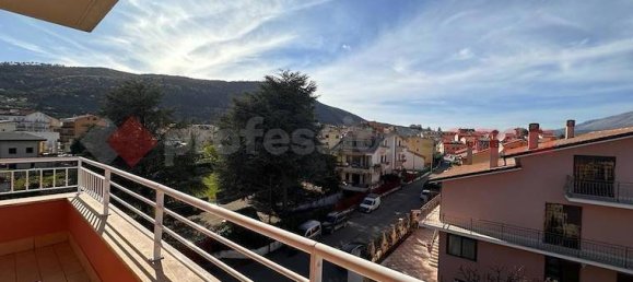 2 bedrooms Apartment in Avezzano, Italy No. 278580 9
