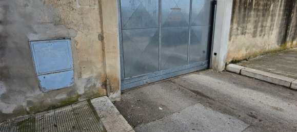 Garage in Modugno, Italy, Nr. 198317 3