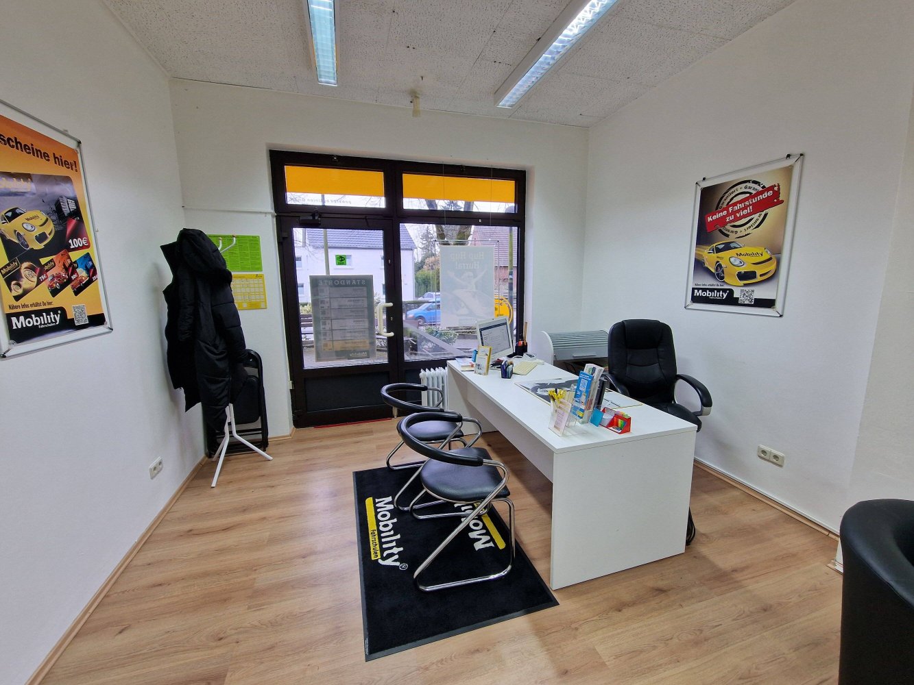 2-Zimmer Gewerbliche Immobilie in Meerbusch, Germany, Nr. 46546