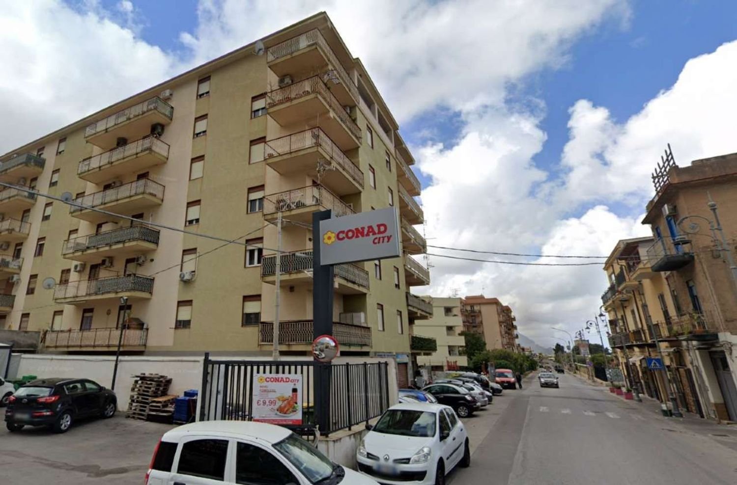 Apartamento de 3 habitaciónes en Capaci, Italy No. 40552