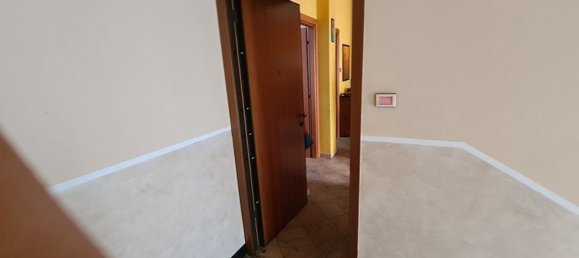 Apartamento de 3 divisões em Turin, Italy N.º 50556 7