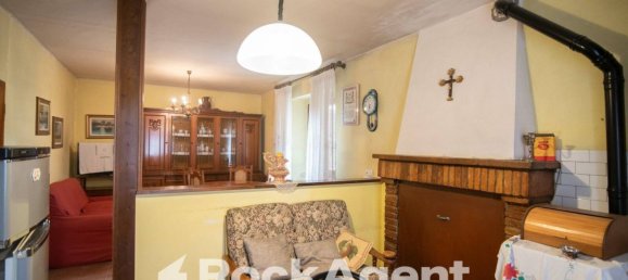 2 chambres Châteaux à Piobbico, Italy No. 313545 9