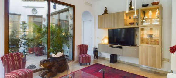 Вилла с 4 спальнями в Эстепона, Испания № 136234 10