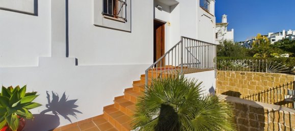 Вилла с 4 спальнями в Эстепона, Испания № 136234 48