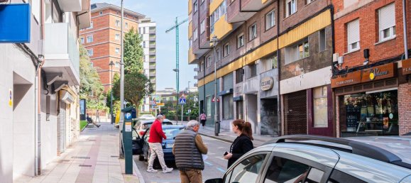 130 m² propiedad comercial en venta en Avilés, Asturias, Principado de Asturias, Spain № 369843 18