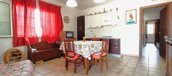 Квартира с 3 спальнями в Ардеа, Италия № 310823 7