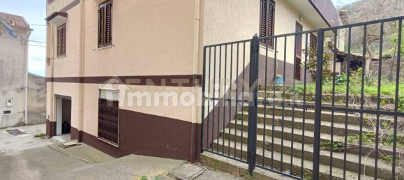 5 غرف نوم فيلا في Messina, Italy رقم 202985 2