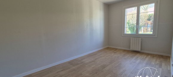 Villa de 4 dormitorios en Chantilly, France No. 252545 10