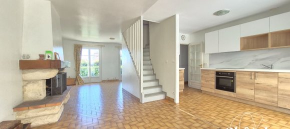 Villa de 4 dormitorios en Chantilly, France No. 252545 2