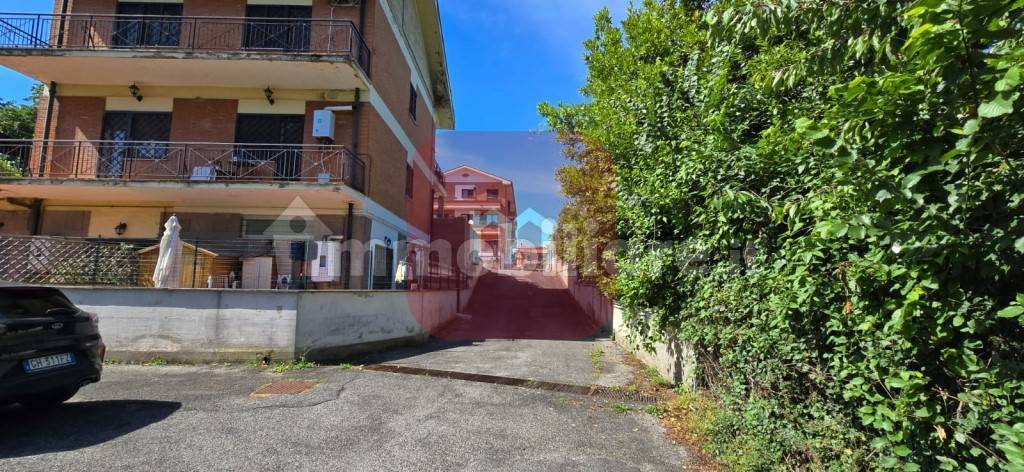 2 Schlafzimmer Wohnung in Gallicano nel Lazio, Italy, Nr. 215015