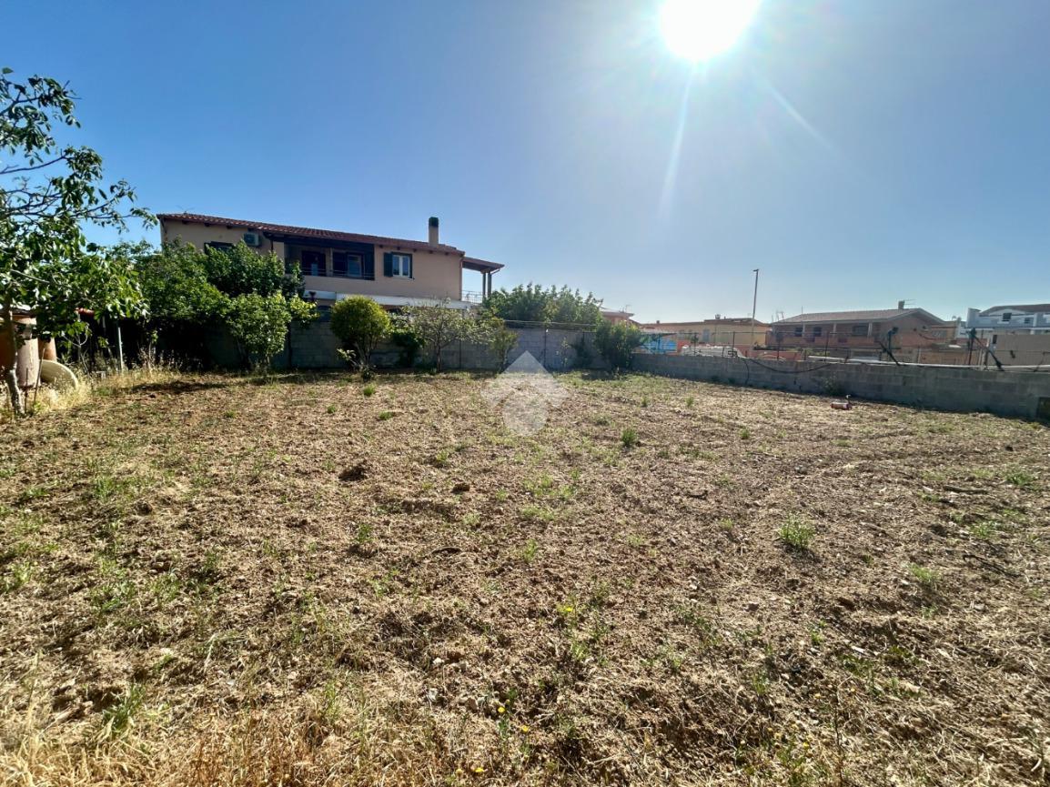 Grundstück in Selargius, Italy 384m², Nr. 111005