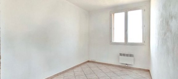 3 bedrooms Apartment in Le Pontet, France No. 309018 9