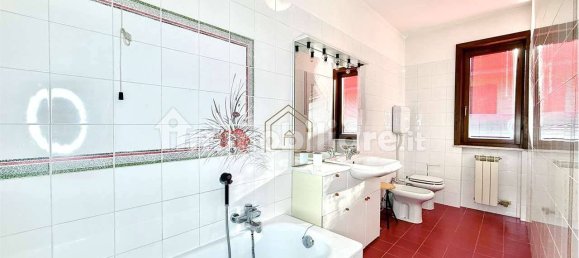 3 Schlafzimmer Haus in Desenzano del Garda, Italy, Nr. 18975 12