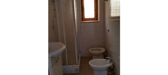 3 rooms House in Cisterna di Latina, Italy No. 253631 4
