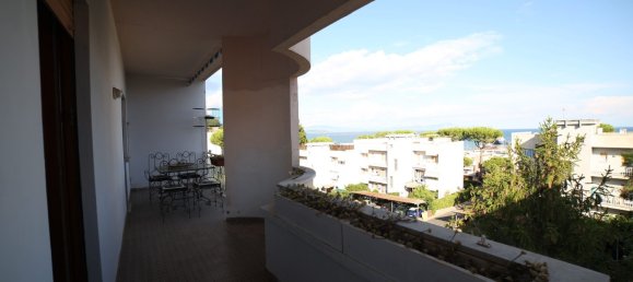 3 bedrooms Penthouse in Gaeta, Italy No. 82611 15