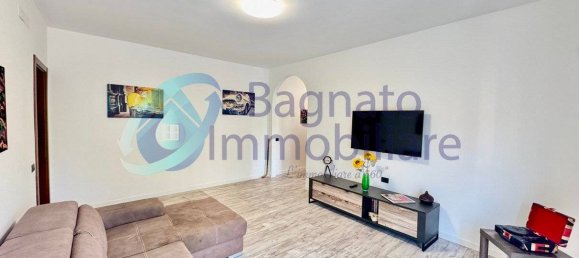 2 bedrooms Apartment in Novara, Italy No. 278572 11