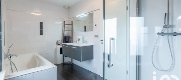 Casa de 4 dormitorios en Thionville, France No. 39325 13