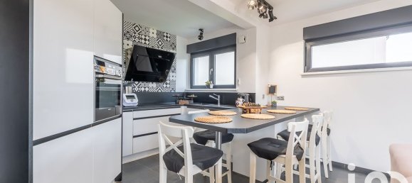 Casa de 4 dormitorios en Thionville, France No. 39325 5