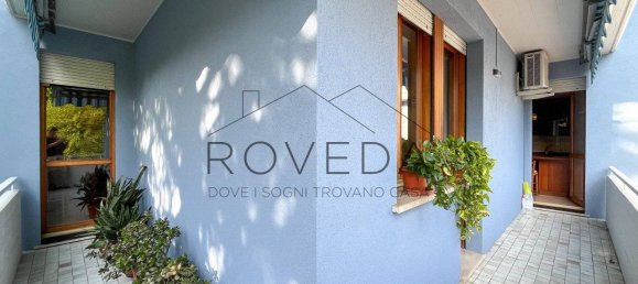 3 bedrooms Apartment in Silea, Italy No. 322238 8