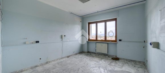 3 bedrooms Apartment in Turin, Italy No. 356643 14