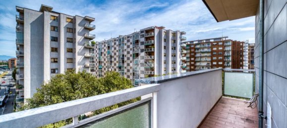 3 bedrooms Apartment in Turin, Italy No. 356643 21