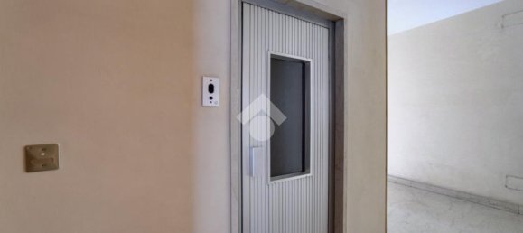 3 bedrooms Apartment in Turin, Italy No. 356643 32