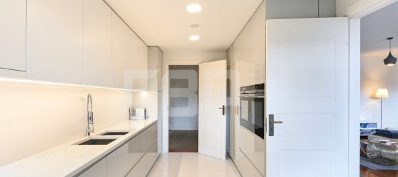 Apartamento de 3 dormitorios en Matosinhos, Portugal No. 141647 17