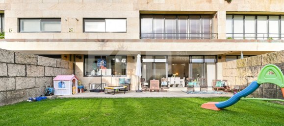 Apartamento de 3 dormitorios en Matosinhos, Portugal No. 141647 9