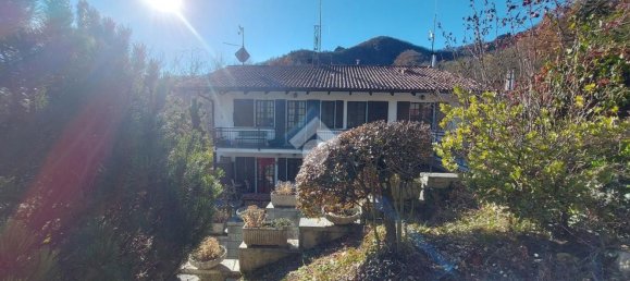 4 bedrooms House in Cumiana, Italy No. 354275 7