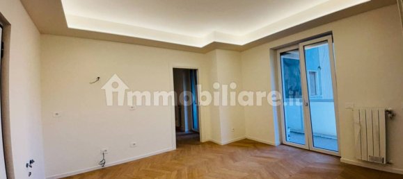 2 bedrooms Apartment in Milan, Italy No. 239617 6