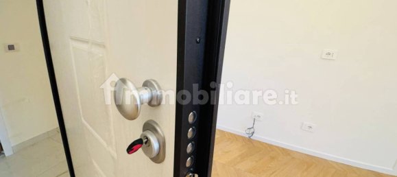 2 bedrooms Apartment in Milan, Italy No. 239617 25