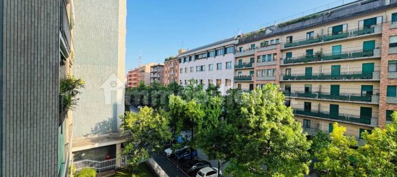 2 bedrooms Apartment in Milan, Italy No. 239617 42