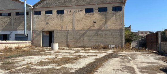 Lagerhaus in Scicli, Italy 1100m², Nr. 256047 10