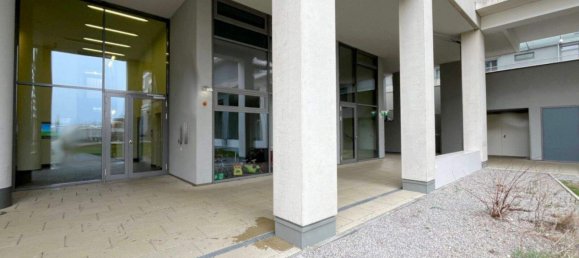  Garage in Vienna, Austria No. 183247 3