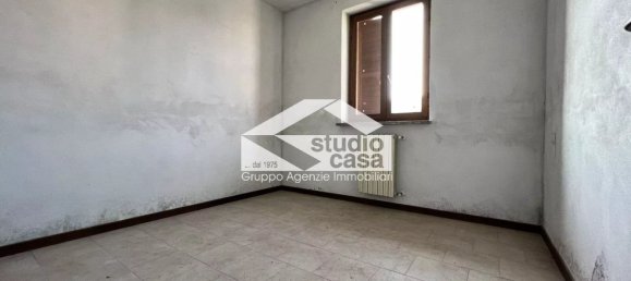 Casa de 4 dormitorios en Cumignano sul Naviglio, Italy No. 361958 32